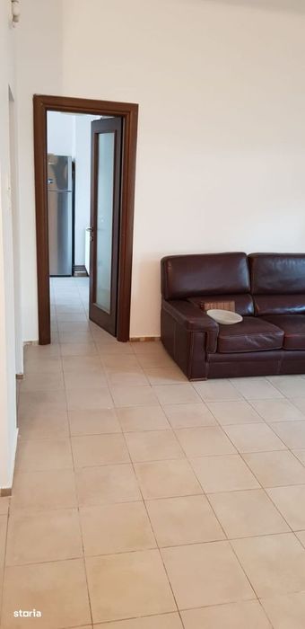 Apartament 3 camere de inchiriat Bd. Marasesti -parcul Carol, centrala