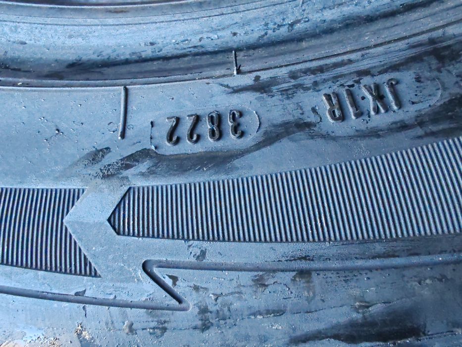 Vând anvelope second hand