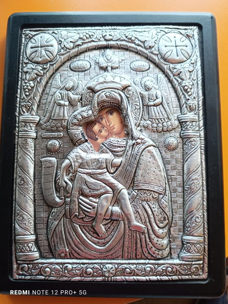 Сребърна  икона ..