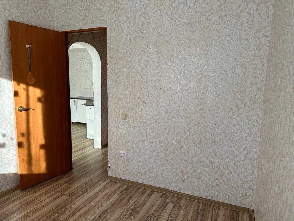 продам 1 комнатную квартиру