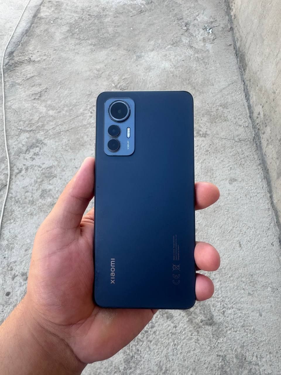Xiaomi 12 lite sotiladi srochna