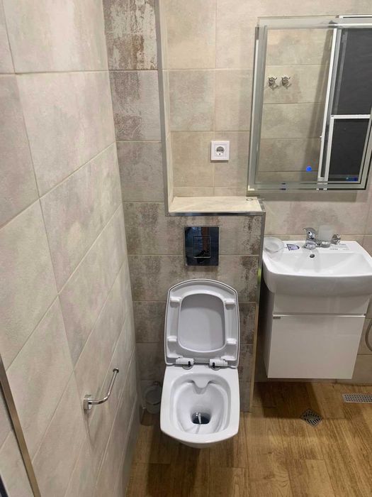 Продава се Многостаен апартамент в Бургас, Център - 110 кв.м за 1442 €/кв.м - Снимка #4