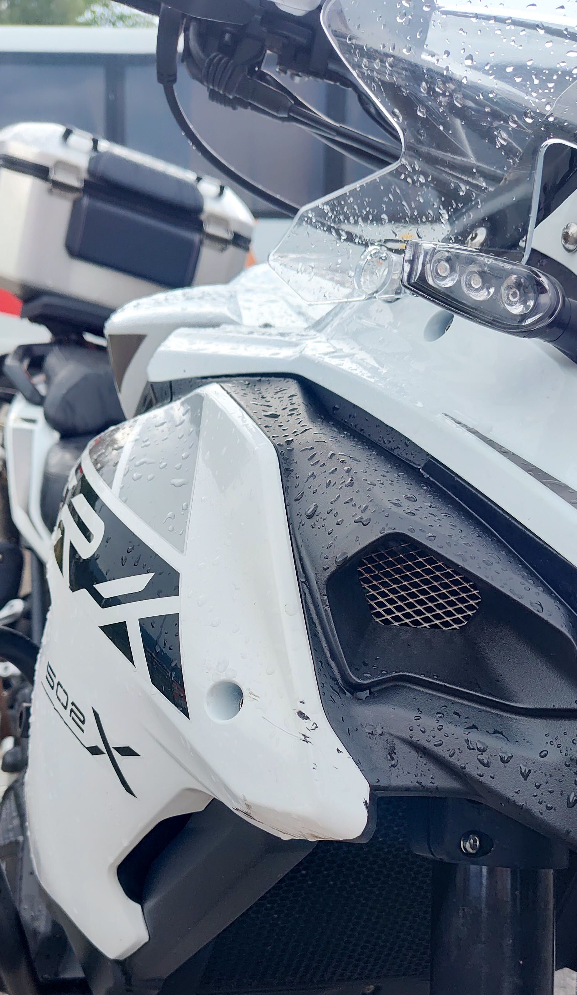 Benelli TRK 502x