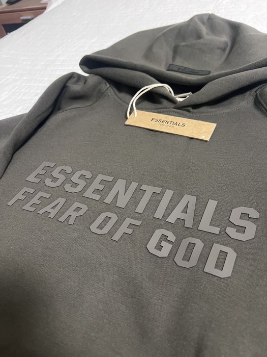 Екип Essentials- Olive grey