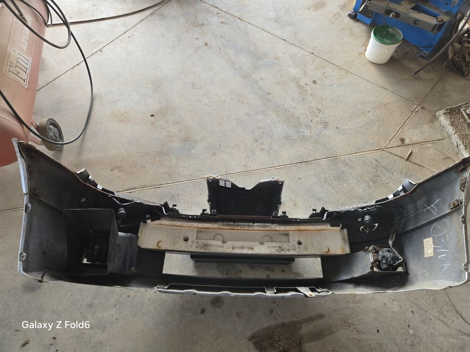 Броня предна за Мицубиши Аутленда 2005-2006г./Mitsubishi outlander