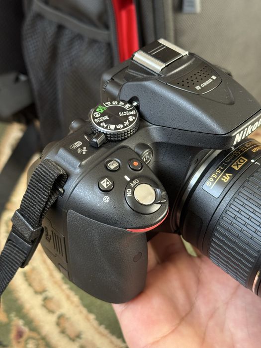 Nikon d5300 почти новый