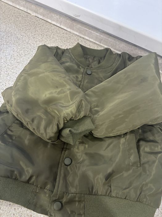 Куртка осень  для мальчик 3/4 годика