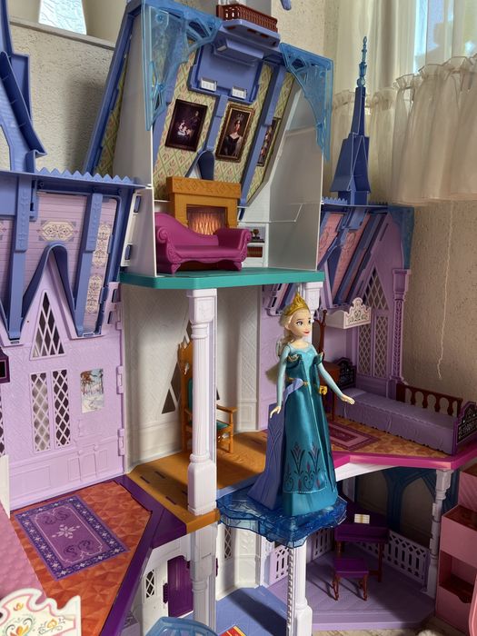 Castel Frozen Ana si Elsa 2