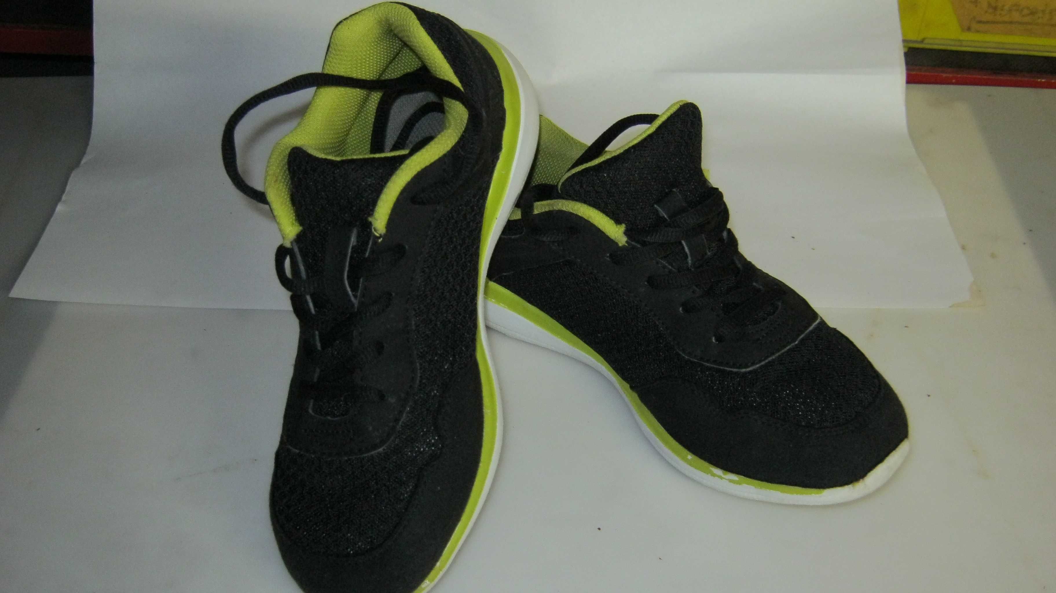 Pantofi sport,copii,LOTTO,nr 36 sau 23 cm