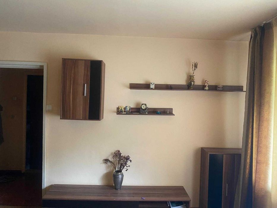 Garsoniera spatioasa, decomandata, 1989, Militari, Virtutii, Orsova
