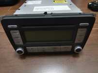 Vând radio CD original Volkswagen Golf 5
