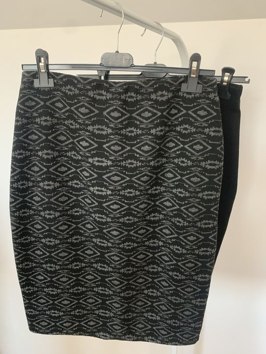 Lot fuste casual S-M