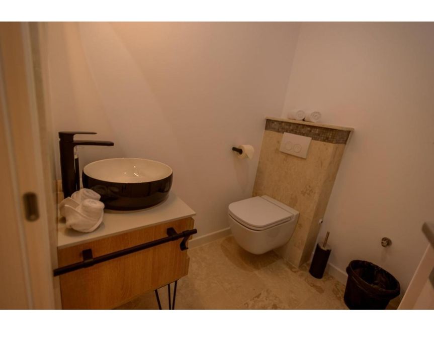 Închiriez apartamente pe termen lung