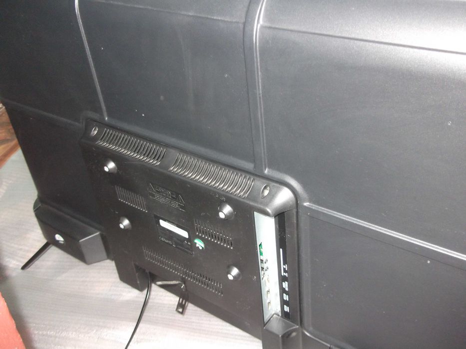 Televizor Led Vortex Full hd 101.6 cm