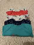 Set 5 body cu manexa scurta George 9-12 luni (74-80 cm)