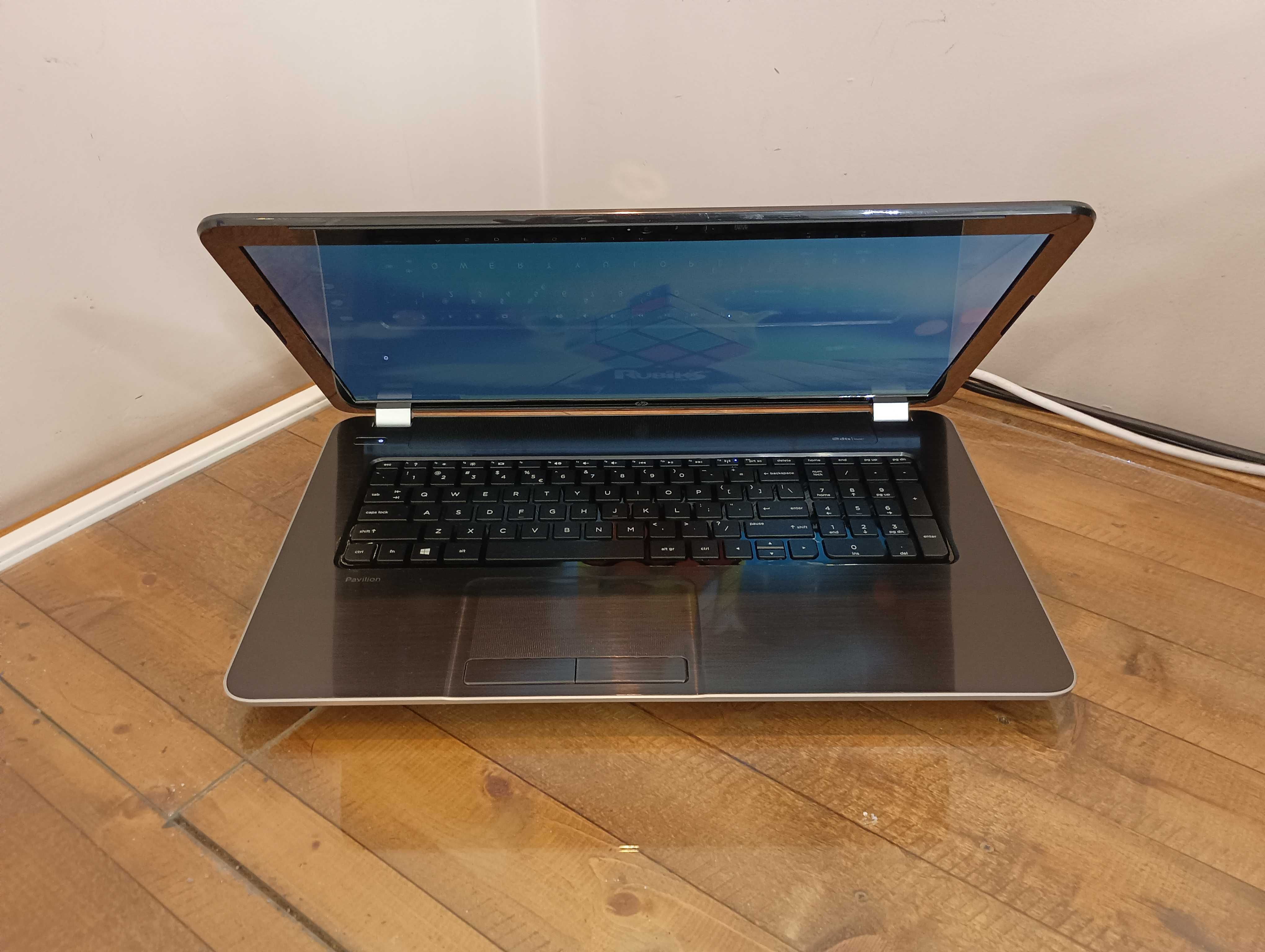 Лаптоп HP Pavilion 17-e188sd Notebook PC (ENERGY