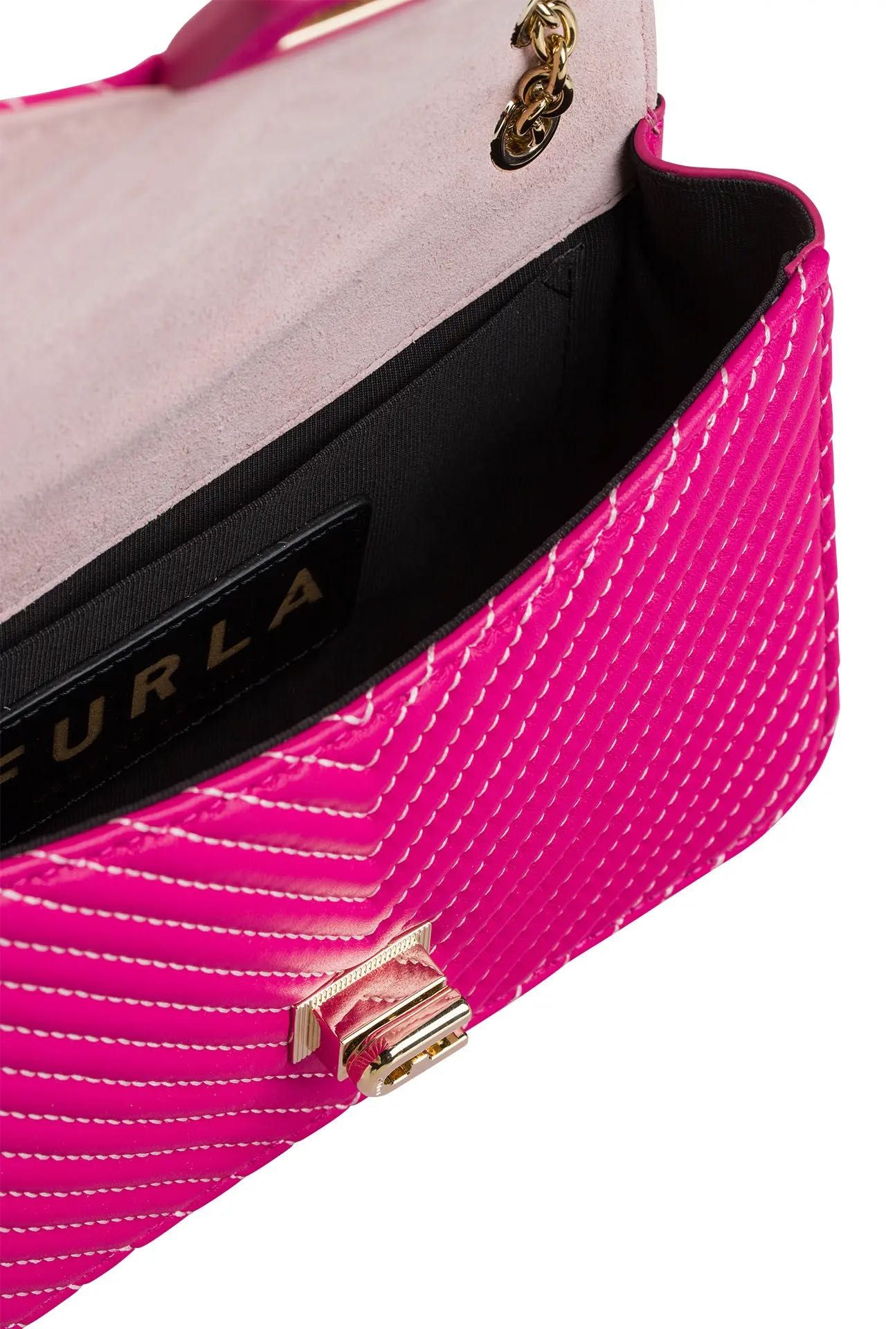 FURLA- Дамска чанта цвят фуксия с метална презрамка - НОВА с етикети