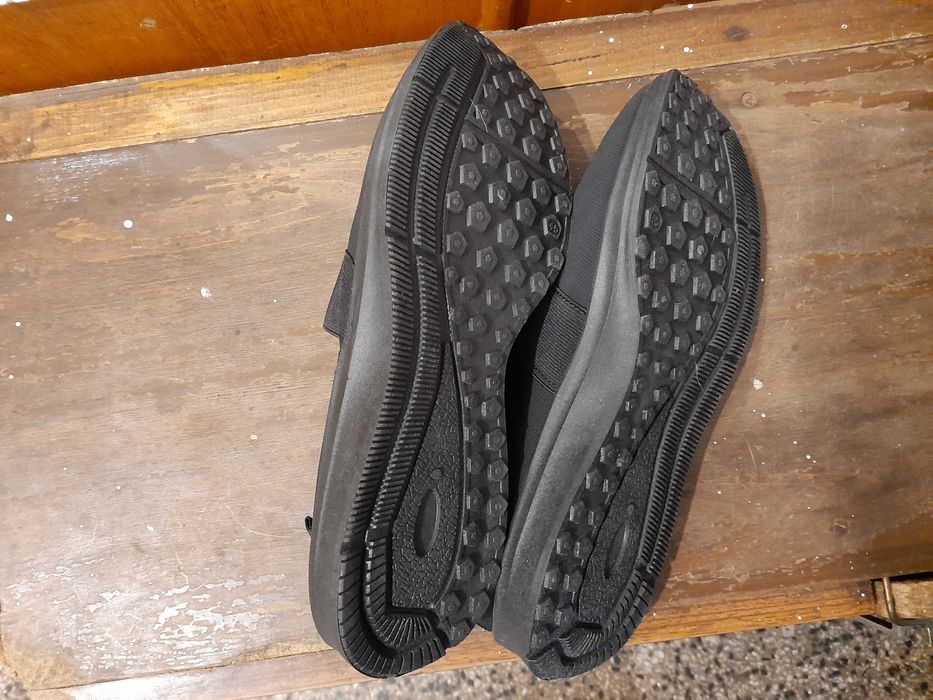 Спортни обувки олекотени