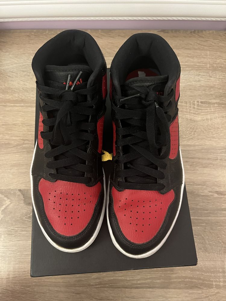 Air Jordan 1 (GS)