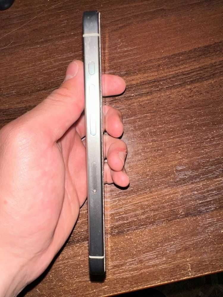 Продам Iphone 15 pro 256gb в идеальном состоянии