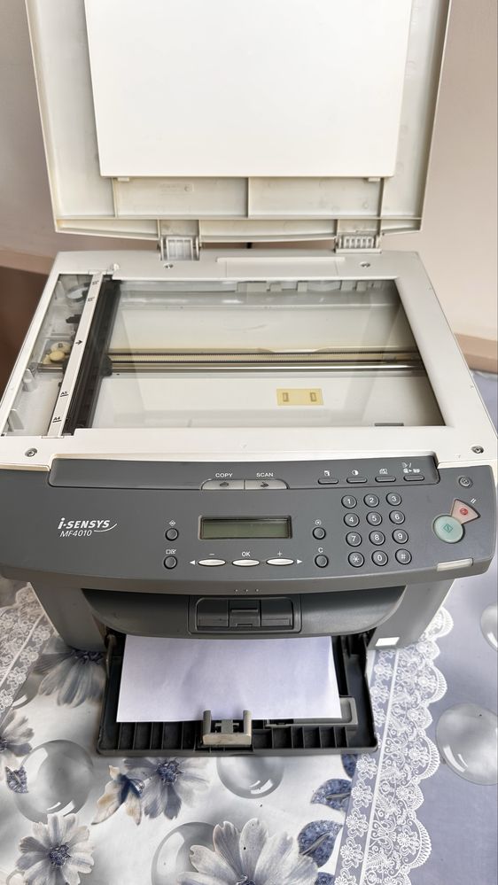 продам 4018 как новый Canon 4010 3 в 1  sotiladi kam ishlagan