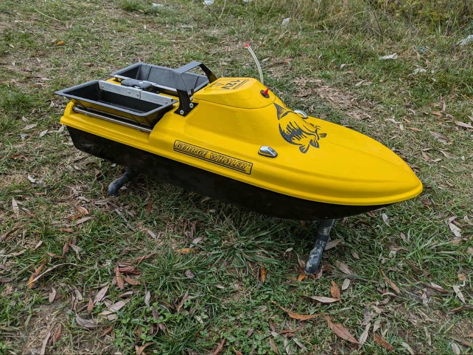 Лодка за захранка