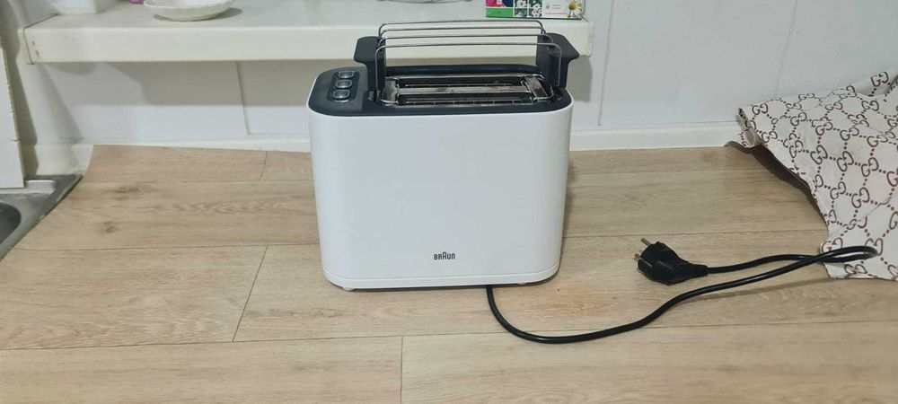 Продам Тостер Braun, б/у — в отличном состоянии