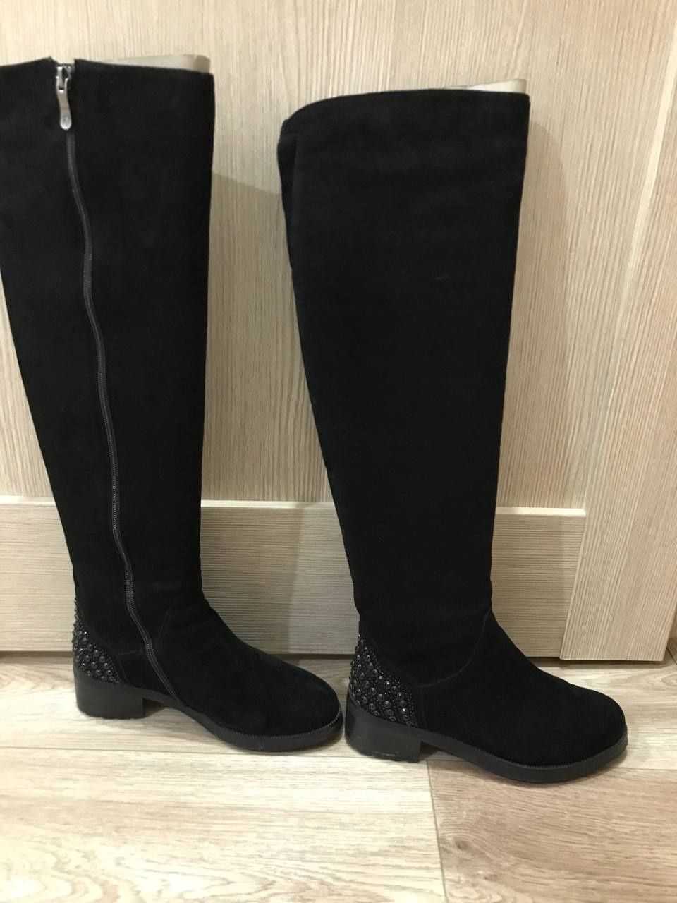 Женские зимние сапоги