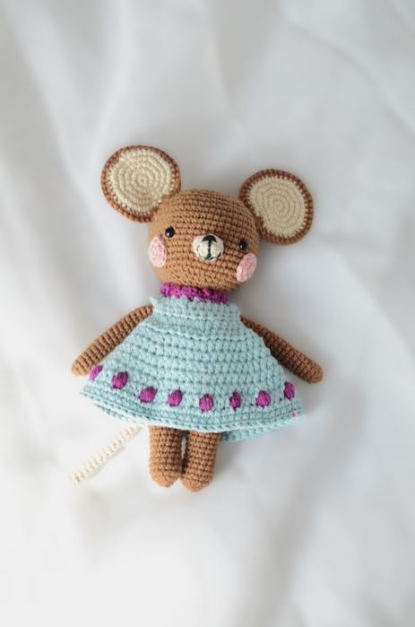 Jucărie croșetata manual