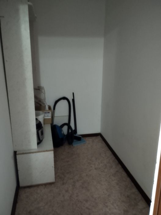 Продам 2 кв( 70 кв.м) 2 мкр сити за  23 млн .