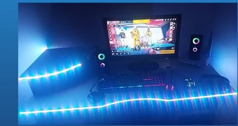 Vând set monitor ,complect