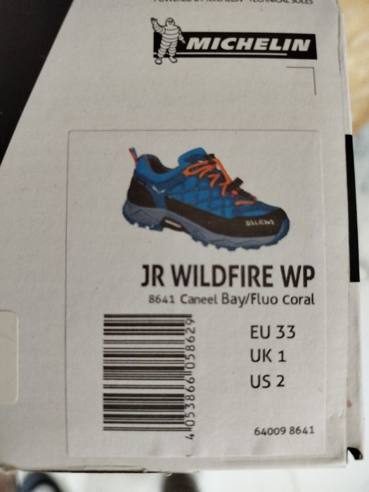 Детски обувки Salewa номер 33