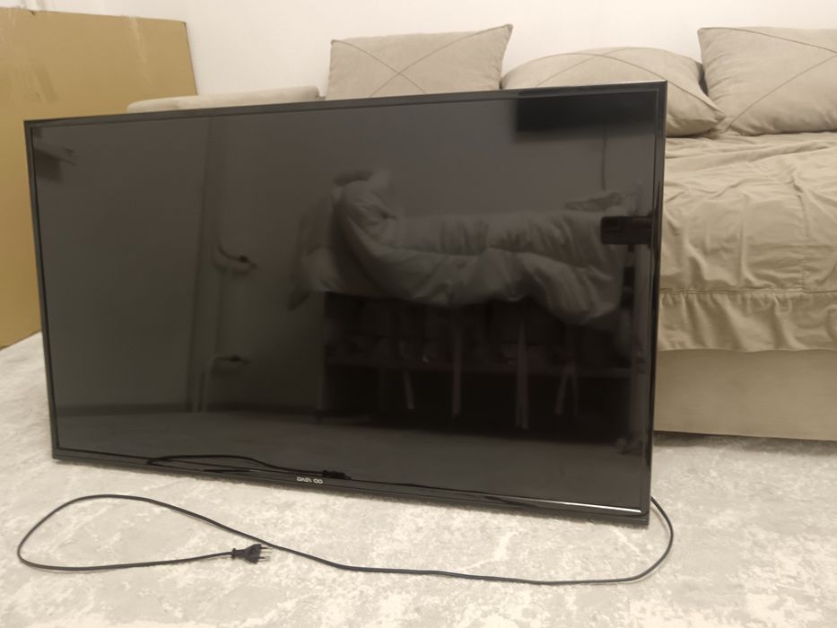 Продам телевизор