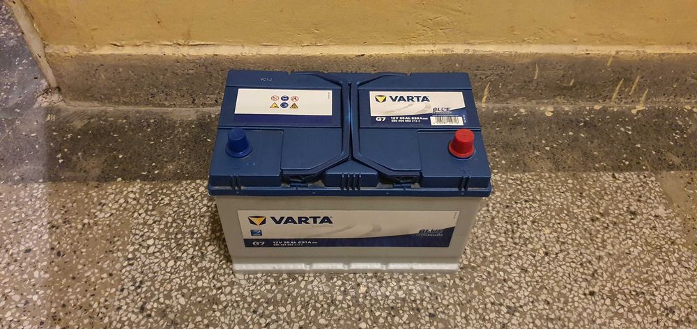 Акумулатор VARTA Blue Dynamic 95 Ah 830A