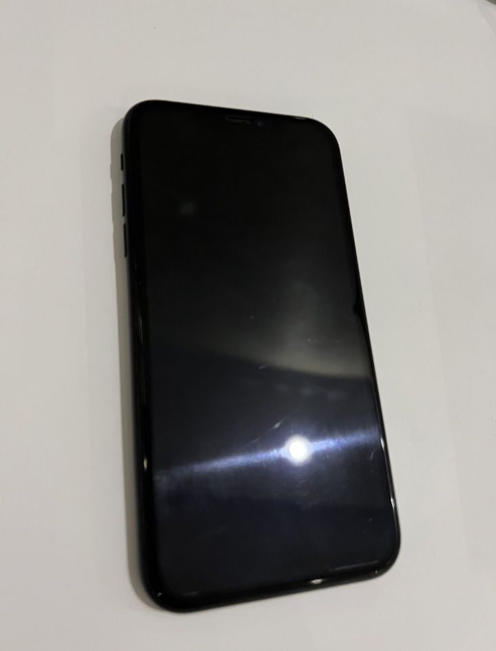 Iphone xr продам