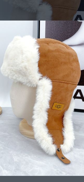 Caciula UGG model 2026