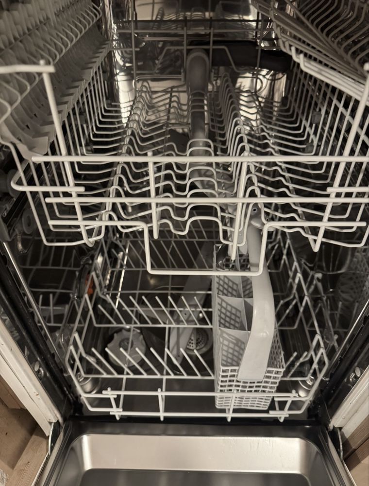 Съдомиялна за вграждане Zanussi