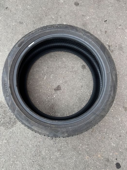 Pirelli | Cinturato P7 235/40/19 летни