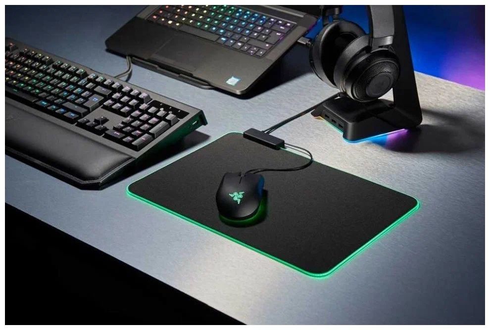 Коврик для компьютерной мыши Razer Goliathus Chroma с подсветкой!