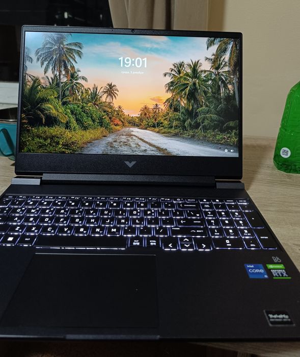 Hp Victus f15  core-i5_12450H kuchli protsessor , RTX -3050 video kart