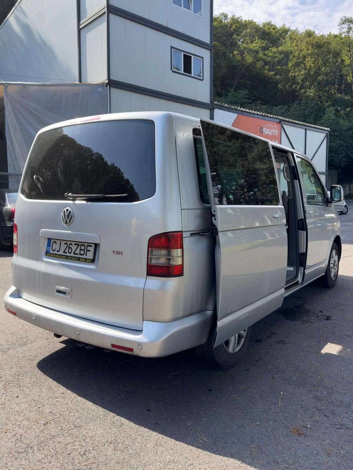 VW Multivan Highline 2.5 TDI Automat, 6+1 locuri