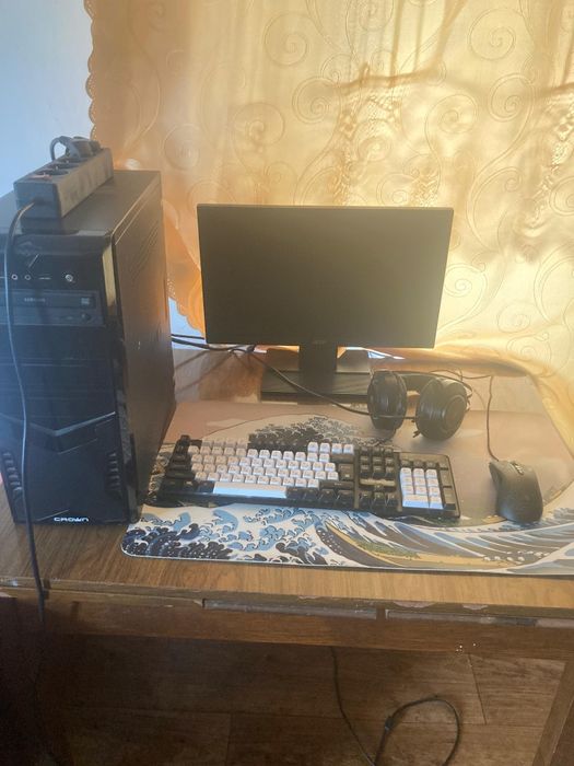 Продам Компьютер не рабочий