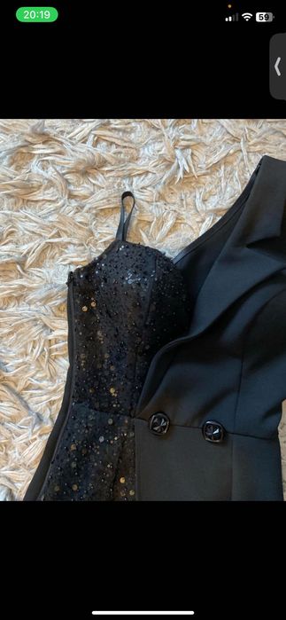 Rochie neagra eleganta