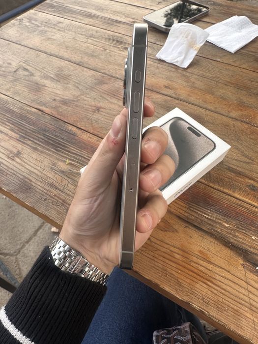 Iphone 15 pro 256gbt