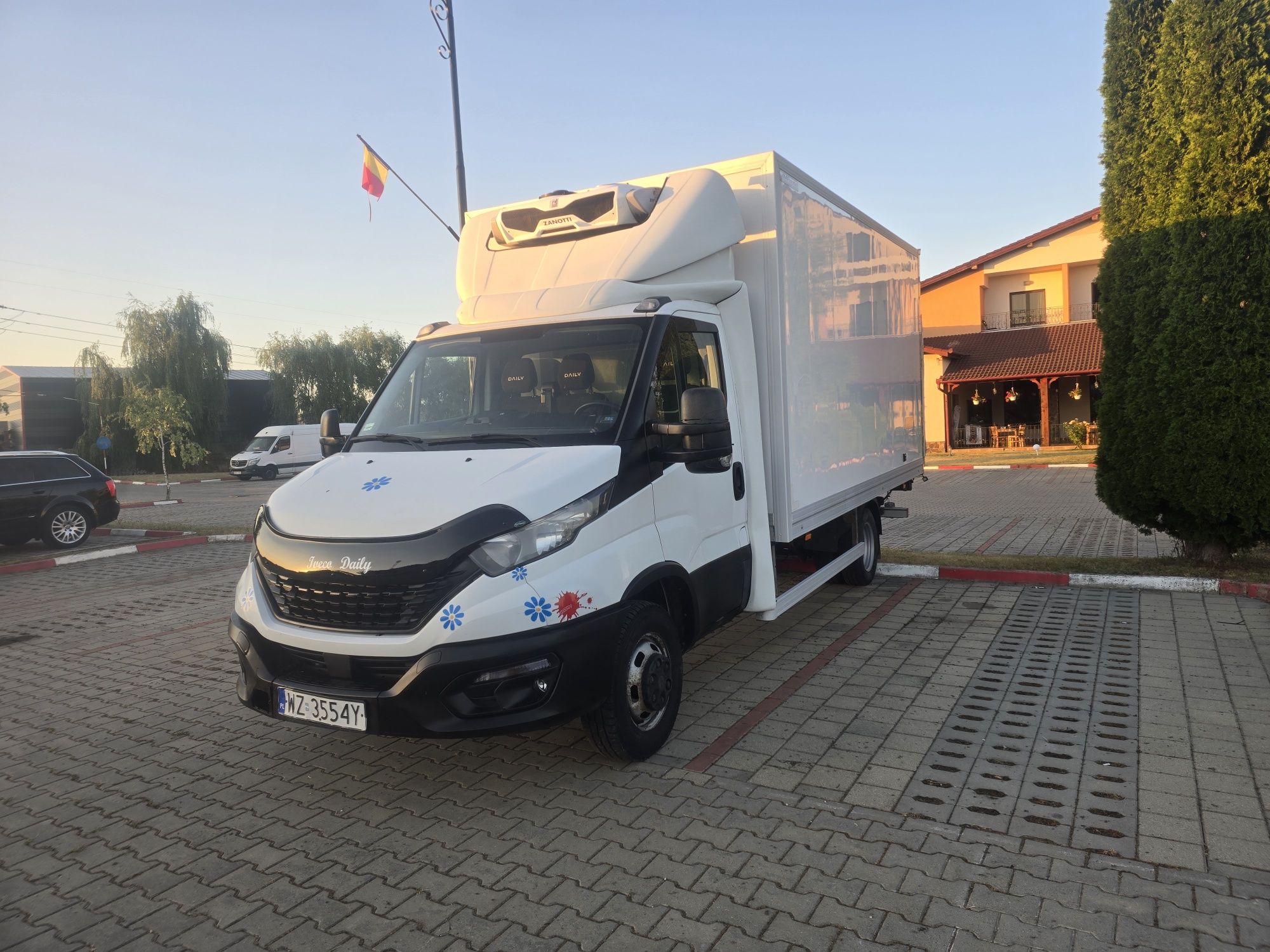 Iveco daily lift frigorific  35 c18 8 euro paleti