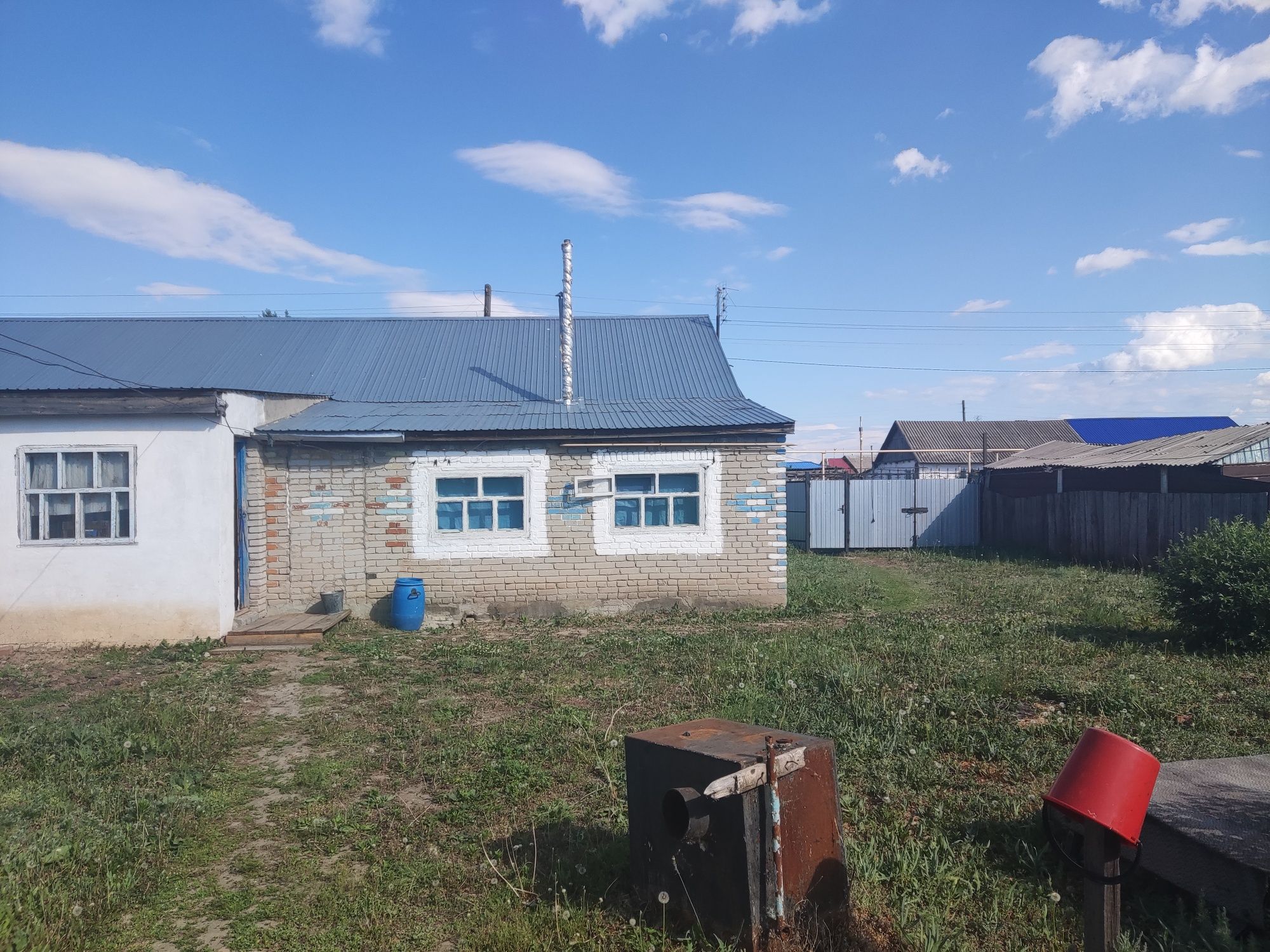 Продам дом в п. Алтын Дала