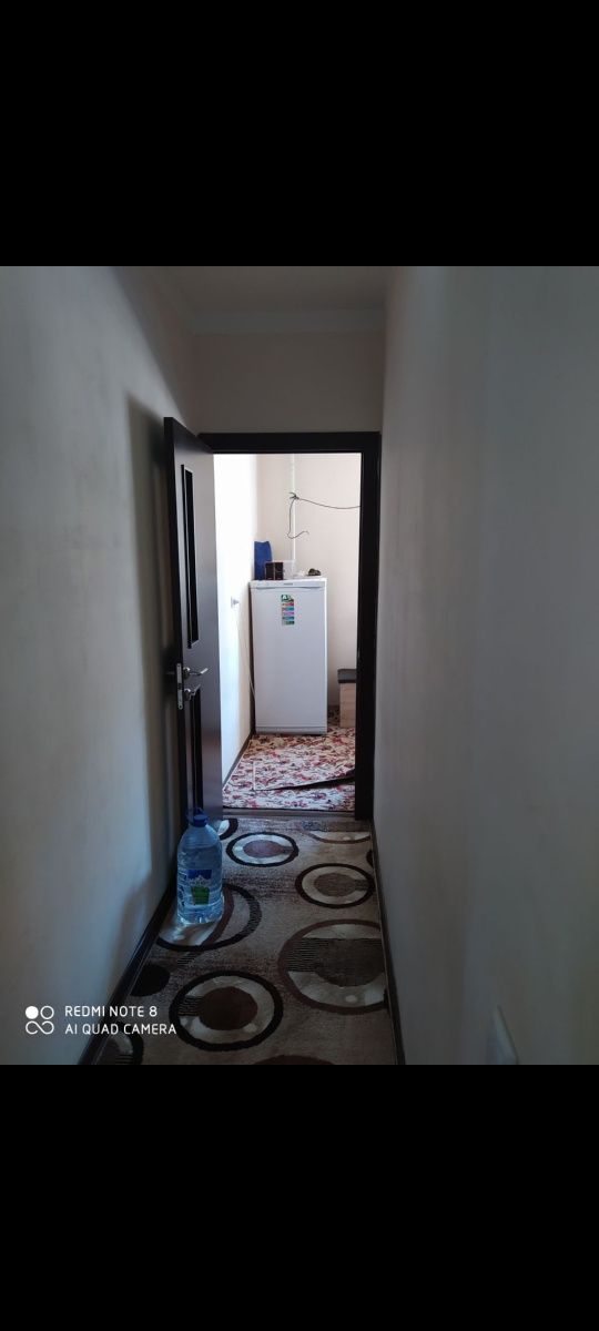 Sergeli Metro 3 bekat 2 ta qiz olamiz 75$+k. Yoki xona beriladi 150$+k