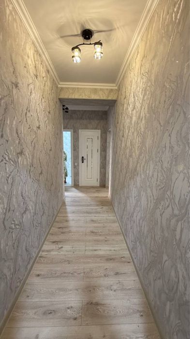 Продаю квартиру Яшнабадском районе Иззат 2 комнатная 1 этаж с ремонтом