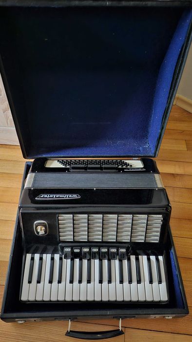 Акордеон 80 баса