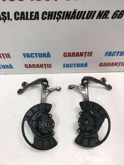 Fuzeta stanga dreapta fata cu rulment senzor ABS VW Volkswagen Phaeton